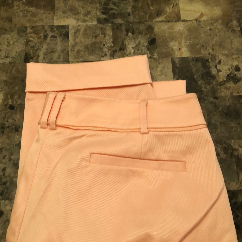 Pretty Peach!!! New York & Company crop pants - Picture 3 of 3